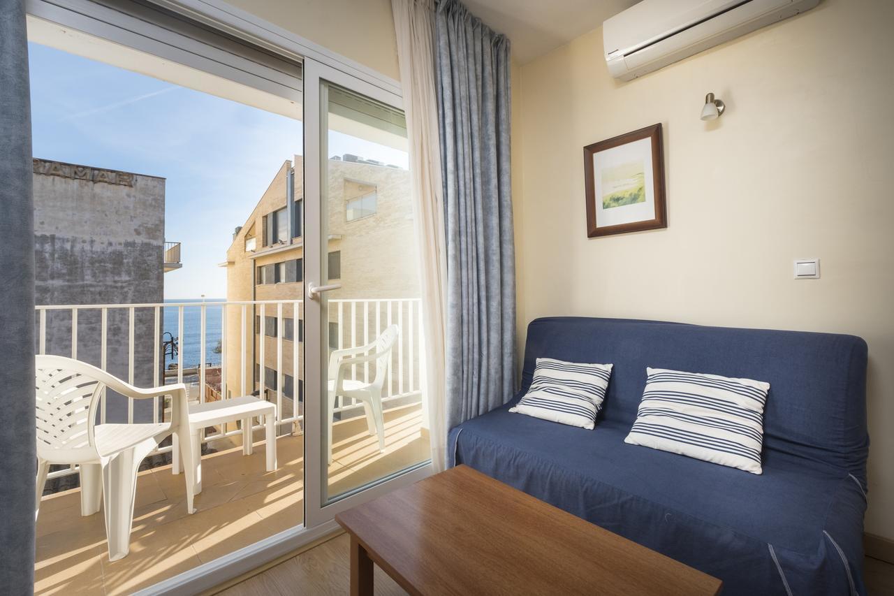 Hotel Bonaire L' Escala Extérieur photo